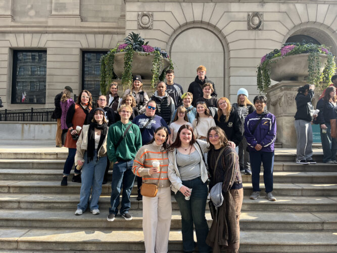 Iowa Central Art and Photography students head to Chicago